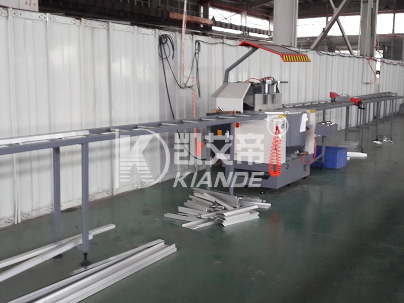 Automatic busbar profile cutting machine -Suzhou Kiande Electric Co.,Ltd.